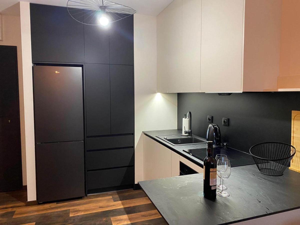 Copper Apartment Free Parking วรอตซวาฟ ภายนอก รูปภาพ